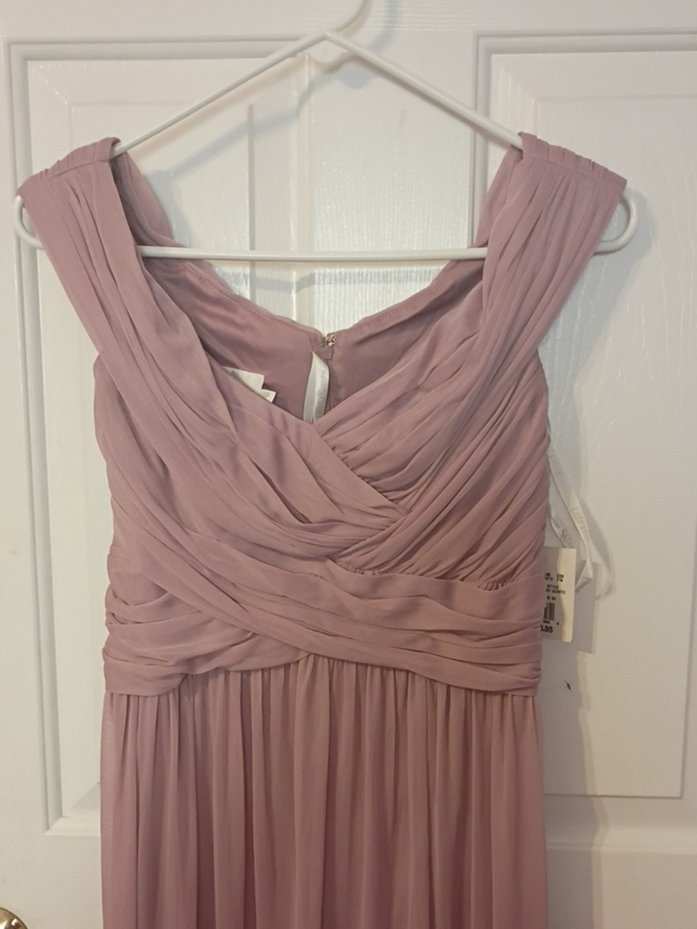 David's Bridal Evening Dress Blush Pink Sleeveless Ruched V-Neck Women’s Dress